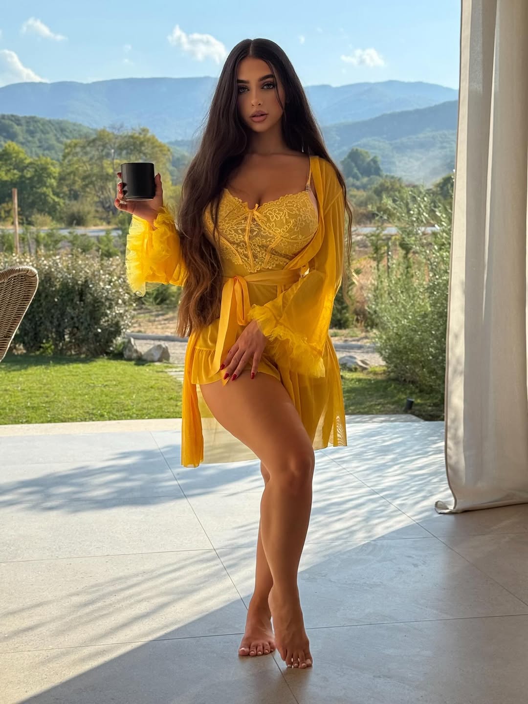 Elegant Yellow Lace Robe Nighty - Luxurious Sleepwear